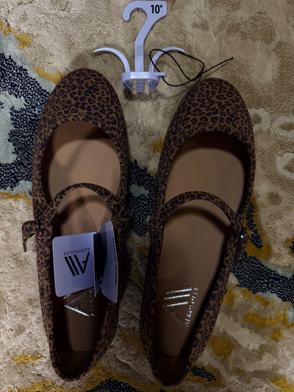 NWT Sz 10W Aerosoles Women's MaryJane Flats *leopard*